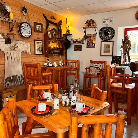Hotel Le Ranch Brulon Ngoại thất bức ảnh