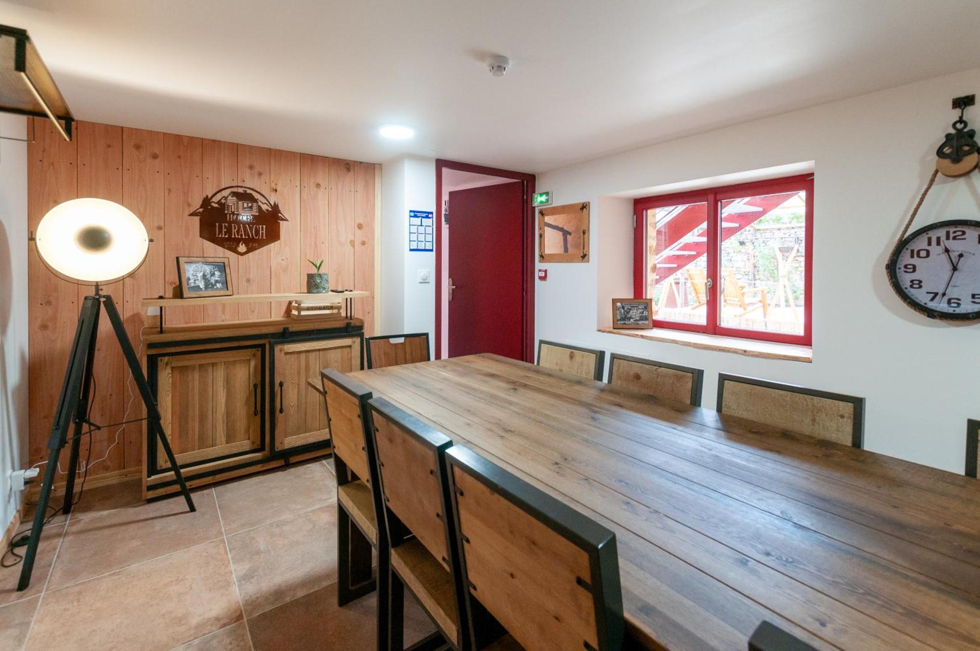 Hotel Le Ranch Brulon Ngoại thất bức ảnh
