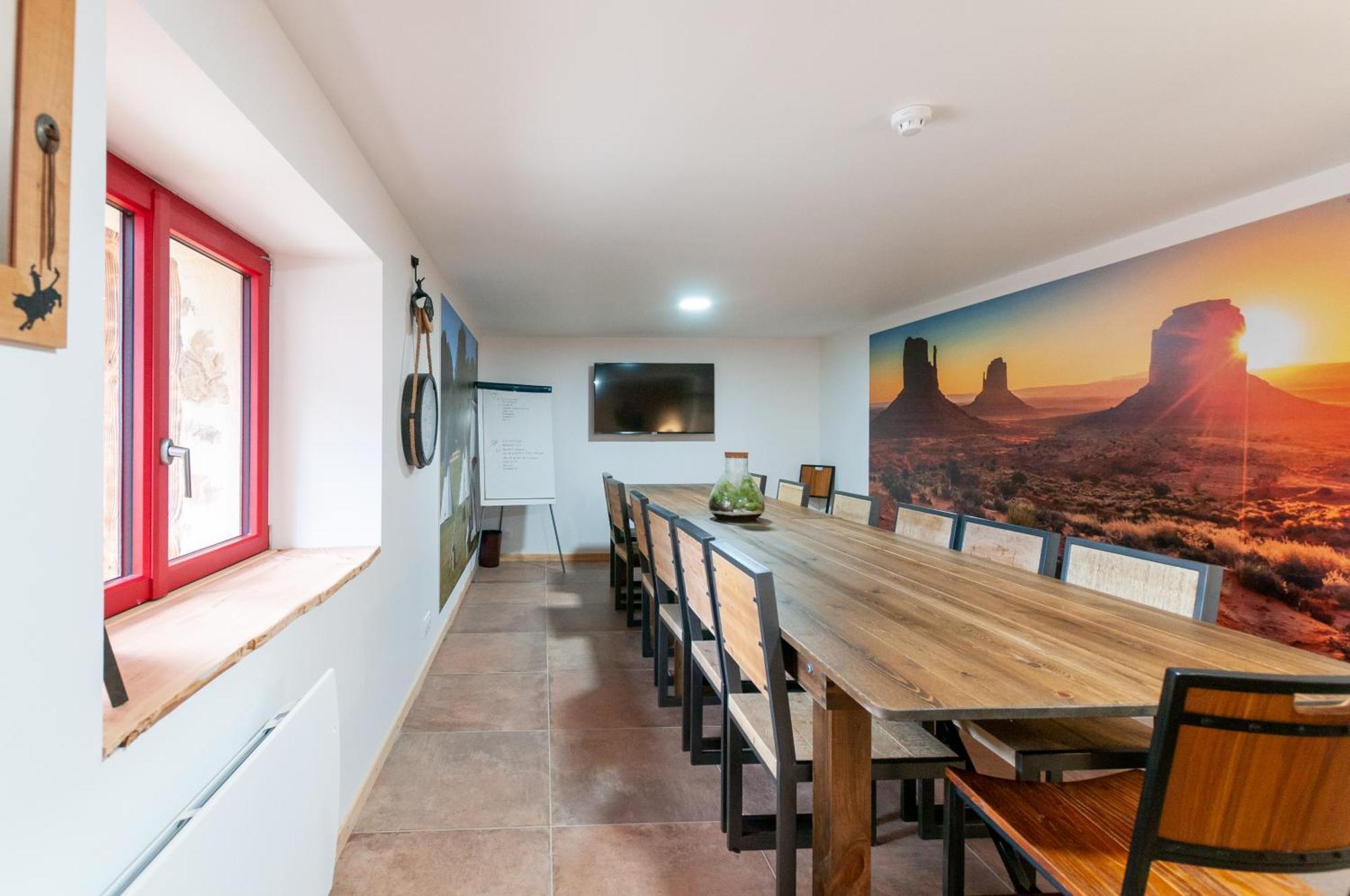 Hotel Le Ranch Brulon Ngoại thất bức ảnh